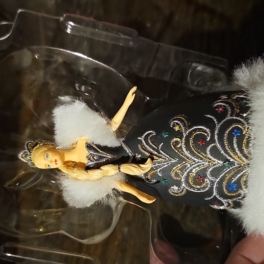 Hallmark Keepsake Celebration Barbie Ornament - Elegant Black and White